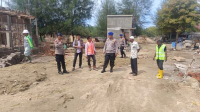 Polairud Polres Lhokseumawe Kawal Pembangunan Kampung Nelayan Merah Putih di Lancok