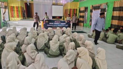 Polsek Banda Sakti Sosialisasikan Penerimaan Brimob Polri ke Sekolah, Siswa Antusias Jadi Bagian dari Korps Bhayangkara