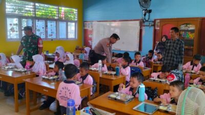 Polsek Dewantara Amankan Penyaluran 3.159 Paket Makan Bergizi Gratis di Kecamatan Dewantara