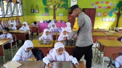 Polsek Muara Dua Monitoring Pendistribusian Program Makan Bergizi Gratis (MBG) Tahun 2025