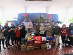 Wali Kota Lhokseumawe Terima Bantuan Logistik Banjir Rp 327 Juta dari Pemerintah Aceh