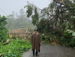 Longsor Tutup Total Jalur KKA Bener Meriah, Polisi: Jalan Sementara Tidak Bisa Dilalui