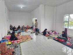 Cek Kesiapan Lokasi Pengungsian, Polsek Muara Dua Intensif Patroli Tanggap Banjir di Wilayahnya