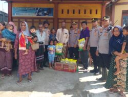 Kapolres Lhokseumawe Salurkan Bansos ke Samudera, Puluhan Desa Masih Terendam Banjir