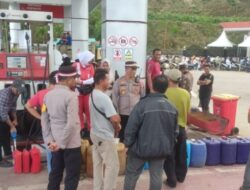 Pastikan Stok BBM Aman, Polsek Muara Satu Lakukan Pengamanan Ketat di SPBU Mawaddah