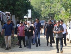 Wali Kota Lhokseumawe Dampingi Anggota DPD RI Tinjau Dampak Banjir dan Longsor di Ujong Pacu