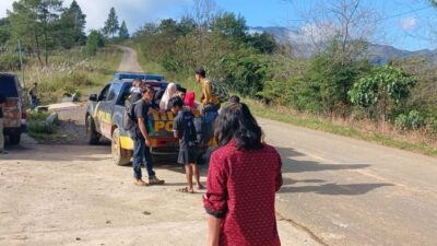 Warga Aceh Tengah Tempuh 4 Hari Perjalanan ke Gunung Salak, Polres Lhokseumawe Evakuasi dan Salurkan Bantuan