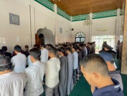 Polres Lhokseumawe Gelar Salat Ghaib Usai Salat Jumat di Masjid Babuttaqwa