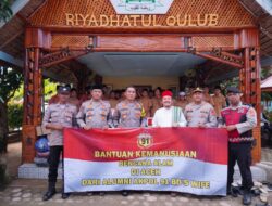 Kapolres Lhokseumawe Salurkan Bantuan Sembako Pascabanjir ke Dayah Riyadhatul Qulub