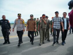 Kapolres Lhokseumawe Sambut Kedatangan Kepala BNPB Letjen TNI Suharyanto di Bandara Malikussaleh