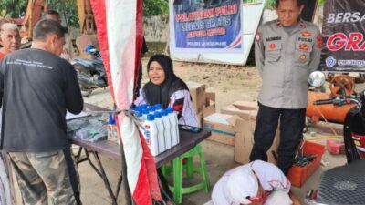 Polres Lhokseumawe Gelar Servis dan Cuci Motor Gratis bagi Warga Terdampak Banjir di Syamtalira Bayu
