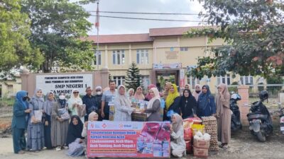 Peduli Guru dan Siswa, KGBN Prioritaskan Bantuan ke SMPN 1 Samudera