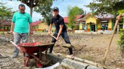 Dari Kampus ke Ruang Kelas: Sivitas FUAD UIN SUNA Merawat Harapan di Sekolah Terdampak Banjir