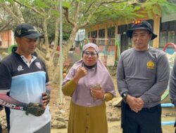 Sempat Bingung dan Putus Asa, Kepala TK Negeri Pembina Muara Batu Haru Sekolah Dibersihkan Polri