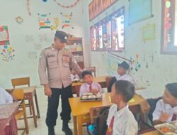 Polisi Kawal Penyaluran 2.823 Paket Makan Bergizi Gratis di Kecamatan Banda Baro