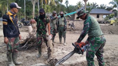TNI Bersihkan dan Renovasi SDN 19 Tanah Jambo Aye Pascabanjir, Progres Capai 40 Persen