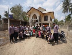 Mahasiswa STIK-PTIK 83 Gelar Rehabilitasi Kolaboratif di Sawang, Percepat Pemulihan Pasca Bencana