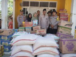 Di Tengah Ramadan, Kapolres Lhokseumawe Salurkan Bantuan Kapolri untuk Pengungsi Banjir Desa Bungkah