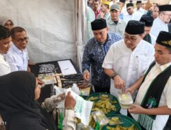Buka Bazar Ramadan di Lhokseumawe, Menteri Pariwisata dan Ekonomi Kreatif Apresiasi Potensi UMKM Lokal