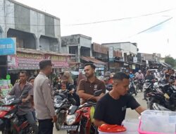 Jelang Berbuka, Polsek Nisam Amankan dan Atur Arus Lalu Lintas di Pasar Keude Amplah
