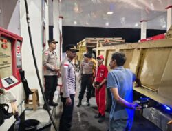 Polres Lhokseumawe Patroli SPBU Antisipasi Panic Buying BBM