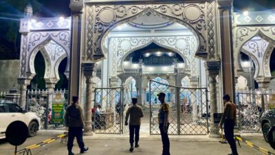 Polres Lhokseumawe Gelar Patroli Terpadu Amankan Shalat Tarawih di Sejumlah Masjid