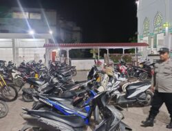 Polsek Muara Satu Amankan Shalat Tarawih, Imbau Jamaah Waspada Curanmor dan Pakai Kunci Ganda