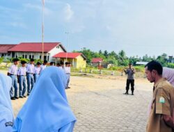 Polisi Jadi Pembina Upacara di SMA N 2 Kesukma Bangsa, Tanamkan Disiplin dan Cegah Kenakalan Remaja