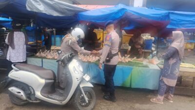 Patroli Dialogis Sat Polairud Lhokseumawe di Pasar Pusong, Cegah Premanisme dan Jaga Kebersihan