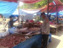 Sambangi Pasar Batuphat Timur, Polsek Muara Satu Perkuat Kamtibmas Lewat Patroli Dialogis