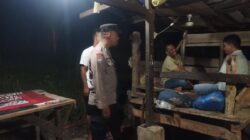 Sambangi Permukiman Warga, Polsek Muara Dua Perkuat Patroli Malam Cegah Gangguan Kamtibmas