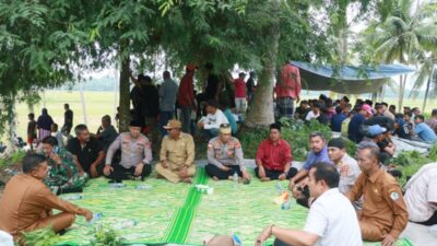 Kapolres Lhokseumawe Hadiri Khanduri Blang di Keutapang, Perkuat Kedekatan dengan Masyarakat