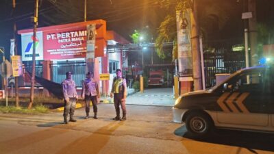 Patroli Malam Polsek Banda Sakti, Perkuat Sinergi dengan Satpam Pertamina Jaga Keamanan Wilayah