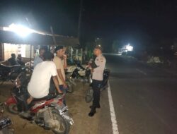 Sambangi Gampong di Malam Hari, Polsek Nisam Pererat Kedekatan dengan Warga dan Jaga Kamtibmas