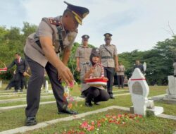 Polres Lhokseumawe Gelar Ziarah Rombongan di TMP Blang Panyang, Kenang Jasa Pahlawan Jelang HUT Bhayangkara ke-80