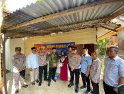 ‎Peringati HUT Bhayangkara ke-80, Polres Lhokseumawe Bersama Baitul Mal Wujudkan Program Bedah Rumah Bantu Warga