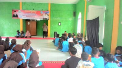 Polsek Sawang Dorong Generasi Muda Bebas Narkoba melalui Edukasi di MPLS SMA Negeri 1 Sawang