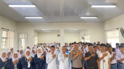 Kapolsek Syamtalira Bayu Bekali Peserta MPLS dengan Edukasi Bahaya Narkoba, Tertib Berlalu Lintas, dan Bijak Bermedia Sosial