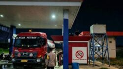 Sambangi SPBU dan Titik Rawan, Polsek Meurah Mulia Perkuat Patroli Malam Jaga Kamtibmas