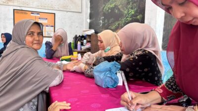 Di Balik Senyum Para Lansia, Posbindu Menjadi Ruang Merawat Kesehatan dan Kebersamaan