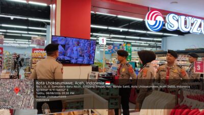 Personil Pamobvit Berikan Rasa Aman kepada Masyarakat di Lokasi Wisata dan Mall Suzuya