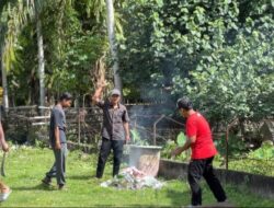 Mahasiswa KPM 07 UIN Suna dan Warga Baroh Kuta Batee Gerakkan Gampong Bersih dan Hijau