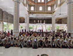 PT Ribath Madina Wisata Berangkatkan 59 Jemaah Umrah Kloter Ke-8