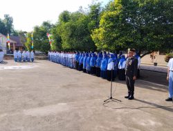 Kapolsek Meurah Mulia Pimpin Upacara HUT ke-81 RI di SMA Negeri 1 Meurah Mulia