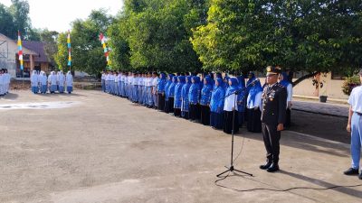 Kapolsek Meurah Mulia Pimpin Upacara HUT ke-81 RI di SMA Negeri 1 Meurah Mulia