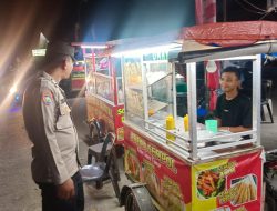 Patroli Dialogis Polsek Muara Satu Sambangi Pedagang, Jaga Kamtibmas Tetap Kondusif