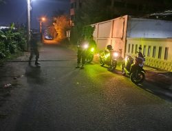Patroli Gabungan Polsek Muara Dua dan Posramil Sampaikan Imbauan Kamtibmas kepada Warga