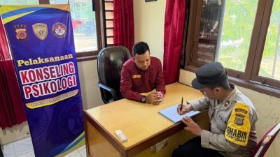 Tim Konselor Polres Lhokseumawe Kunjungi Polsek Kuta Makmur dan Simpang Kramat, Perkuat Pembinaan Personel