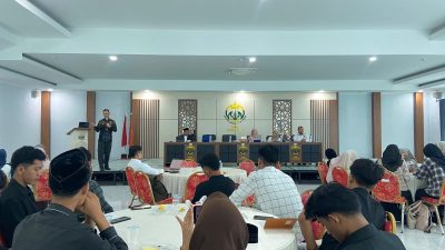 Akademisi Malaysia di UIN SUNA Ingatkan Mahasiswa agar Tidak Bergantung pada AI