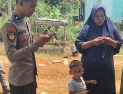 Polres Lhokseumawe Bantu Pendataan Warga Penerima Bantuan Sosial